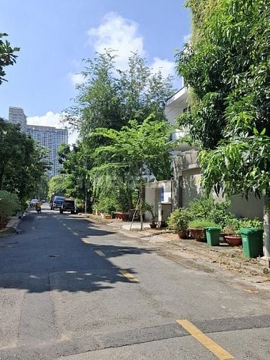 Bán nhà mặt tiền đường 52 Bình Trưng Tây Quận 2 giá 24 tỷ
