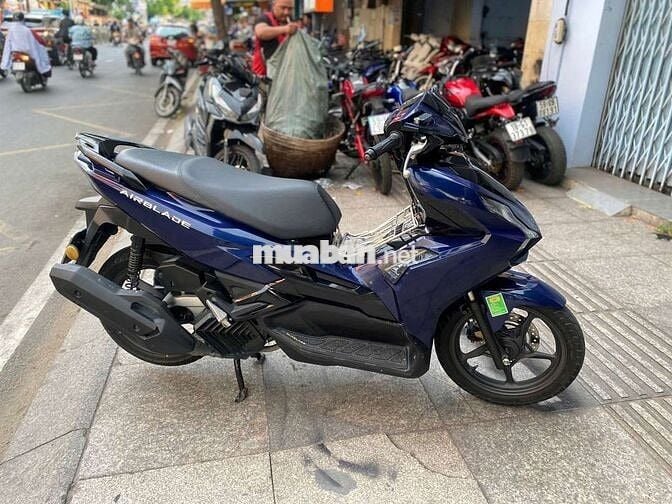 Honda air blade 125 4val 2024 mới 90% Bstp chính c