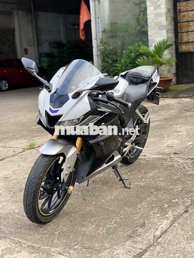 r15v3 zin