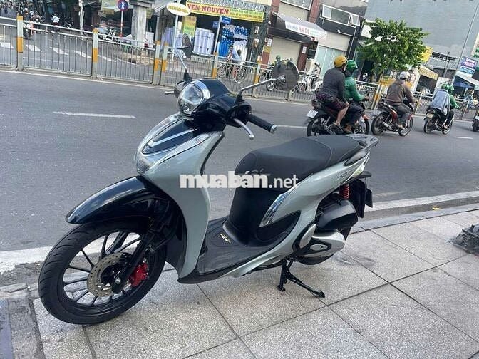 Honda SH mode 2021 mới 90% Bstp chính chủ