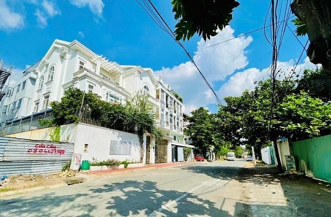 BÁN NHÀ 116/47 BÌNH LỢI KHU NỘI BỘ 6X22 SÁT PHẠM VĂN ĐỒNG CHỈ CHỈ 16TỶ