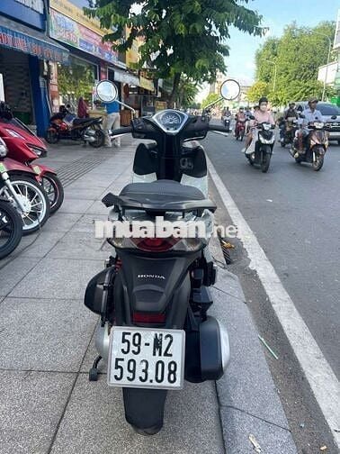Honda SH mode 2021 mới 90% Bstp chính chủ