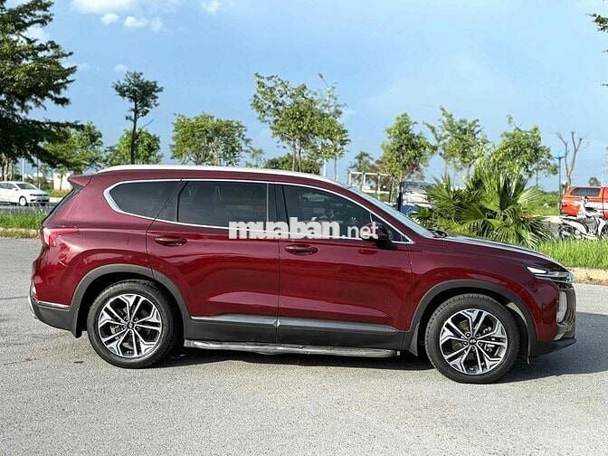 Hyundai Santa Fe 2019 2.2D Premium - 78000 km