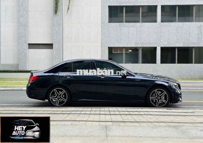 MERCEDES C300 AMG FACELIFT XANH CAVANSITE NT NÂU 🔥