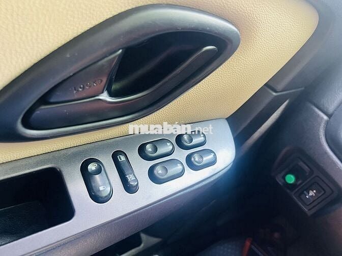 Ford Escape 2011 XLS 2.3L 4x2 AT - 145000 km