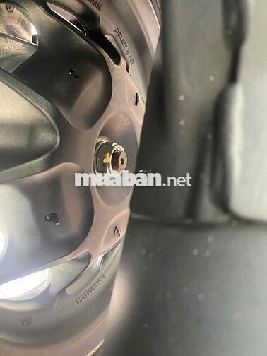 lead 4v bạc nhám 2024 bstp 9chủ