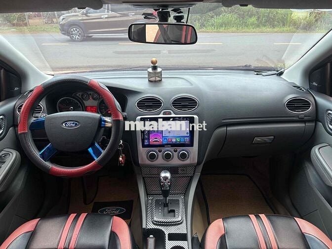 Ford Focus 2010 1.8 AT - 130000 km