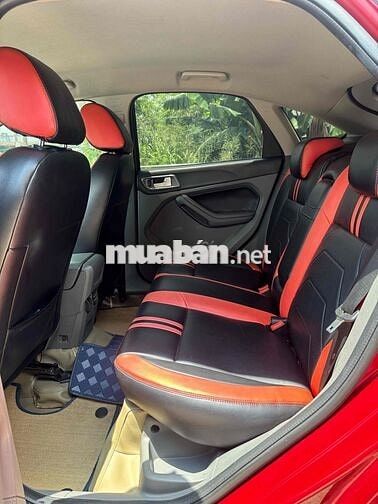 Ford Focus 2010 1.8 AT - 130000 km