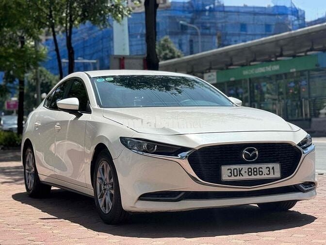 Mazda 3 2021 1.5 Luxury - 40000 km
