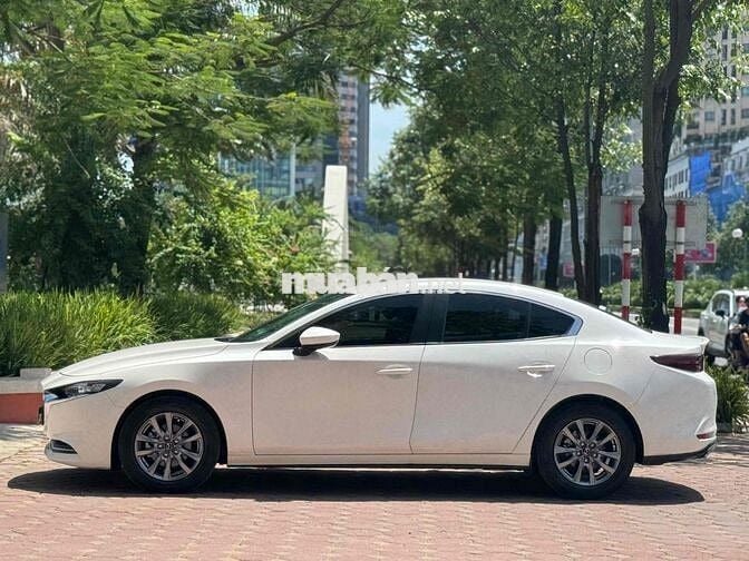 Mazda 3 2021 1.5 Luxury - 40000 km