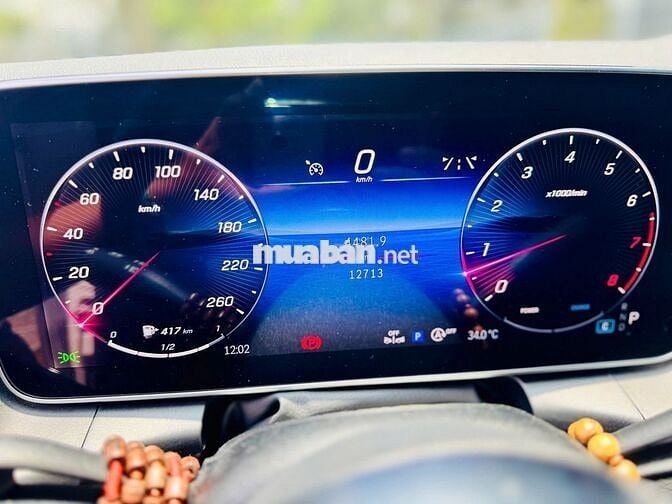 Mercedes GLC200 4Matic sx 2023 odo 12,800 Km chuẩn