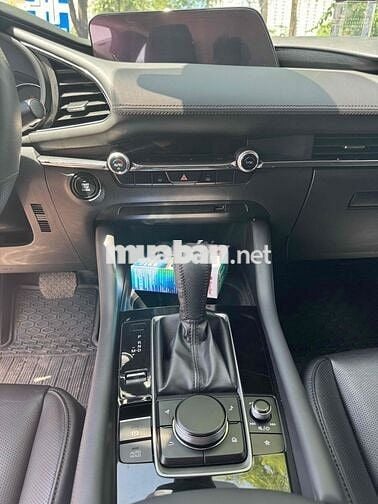 Mazda 3 2021 1.5 Luxury - 40000 km
