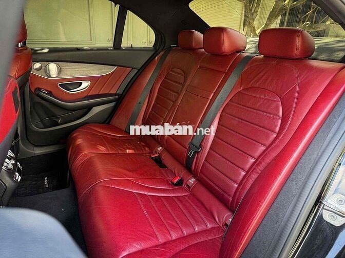 Mercedes C300 AMG model 2020 Limited siêu siêu đep