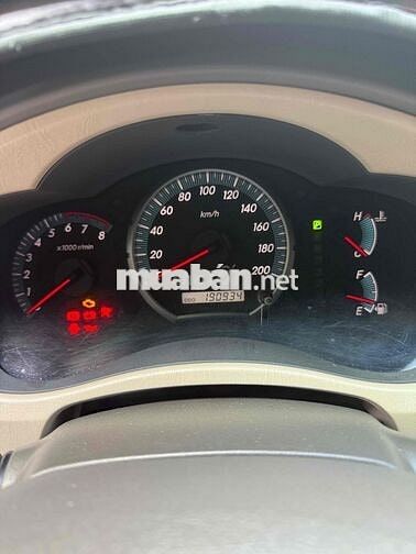 Toyota Innova 2013 2.0G - 190000 km