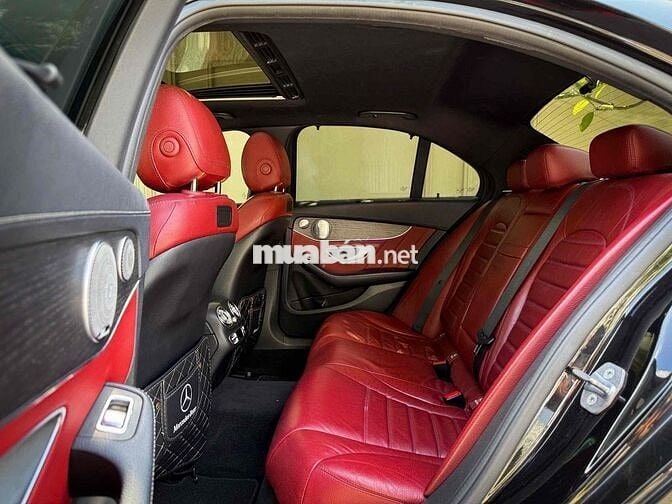 Mercedes C300 AMG model 2020 Limited siêu siêu đep