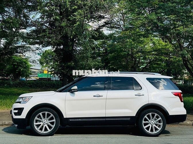 Ford Explorer Limited 2017, bảo hành Ford 2026