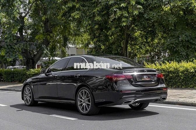 E300_AMG_2022 màu đen nt đen siêu lướt giá tốt