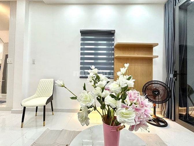 ⭐️Nhà 2 Lầu tuyệt đẹp Cao cấp góc 2 mặt hẻm Nguyễn Đình Chiểu, P4, PN
