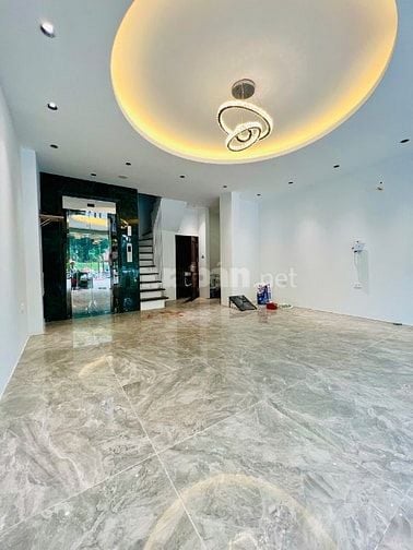 Mặt phố Tôn Đức Thắng phường Cát Linh 45m 6 tầng chính chủ cần bán