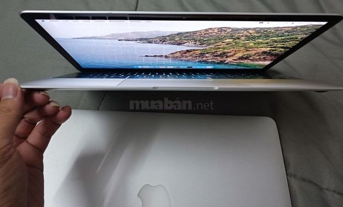 Macbook air 2015, màn 12 inch, I5 Ram 8Gb SSD 512
