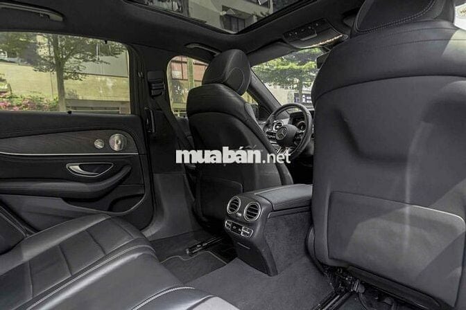 E300_AMG_2022 màu đen nt đen siêu lướt giá tốt