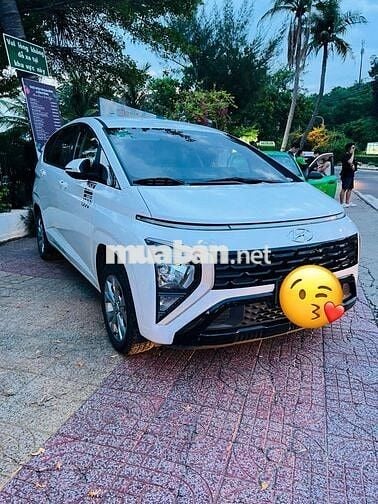 Hyundai Stargazer 2022 1.5 Tiêu chuẩn - 90000 km