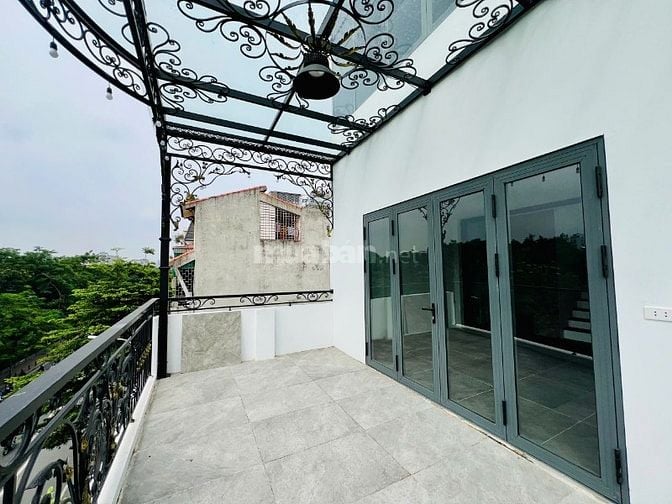 Mặt phố Tôn Đức Thắng phường Cát Linh 45m 6 tầng chính chủ cần bán