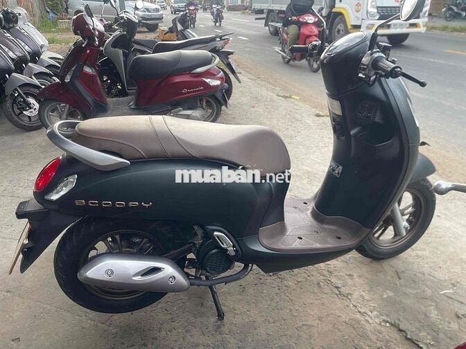 scoopy đen nhám dk 2/2025