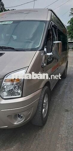 Ford 16 chỗ 2017 Luxury