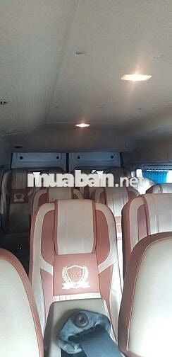 Ford 16 chỗ 2017 Luxury