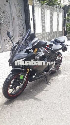Tphcm ebán Sportbike Cbr150abs 2024 chính chủ