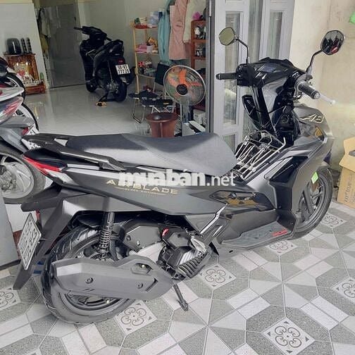 AB đen 4val/125 ĐẶC BIỆT, 4k5 km, bstp chính chủ