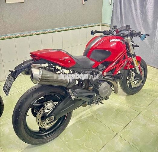 DUCATI 795