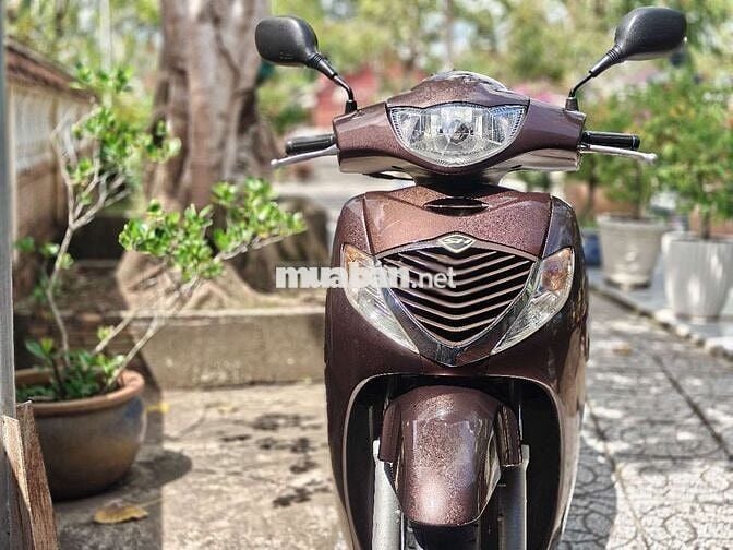 Em muốn bán chiếc Sh 150i 2008 Fi màu Ca Cao