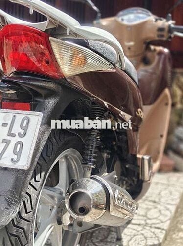 Em muốn bán chiếc Sh 150i 2008 Fi màu Ca Cao