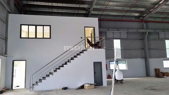 Bán kho xưởng 1.200m² KCN Đức Hòa 3, Long An, trạm 250kVA, giá: 20 tỷ