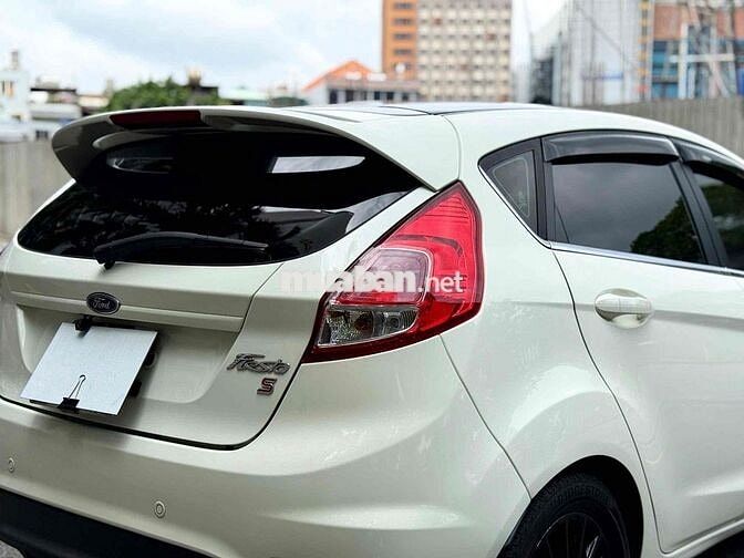 Ford Fiesta 2014 1.5 AT Titanium - 70000 km