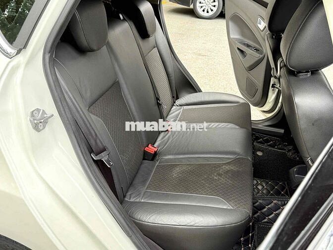 Ford Fiesta 2014 1.5 AT Titanium - 70000 km