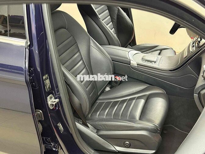 Mercedes Benz GLC 2021 300 4MATIC - 62000 km