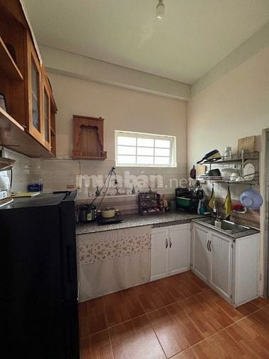 Bán nhà 5,5 tỷ có 1 trệt 1 lầu đường ô tô Ngô Quyền phường 6 Đà Lạt