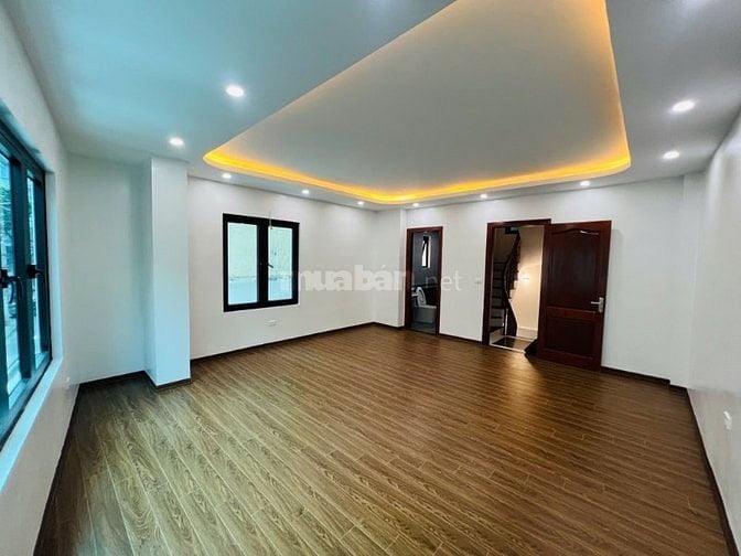 💎 SIÊU PHẨM LÔ GÓC – 7 TẦNG THANG MÁY – VỈA HÈ – Ô TÔ TRÁNH – KINH DO