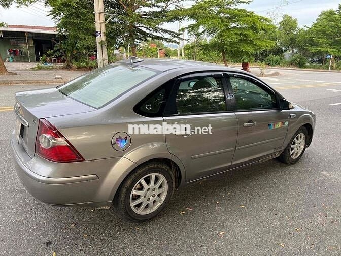 Ford Focus 2009 1.8 MT - 11240 km