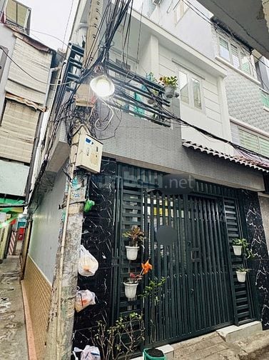 Góc Ngô Quyền-Bà Hạt,Ngang 4,2m,2Tầng,Khu Buôn bán nhộn nhịp 
