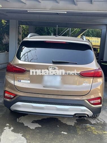 Hyundai Santa Fe 2019 2.2D Premium - 114997 km