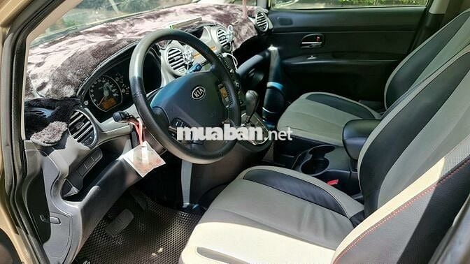 Kia Carens 2014 S 2.0 AT - 130000 km