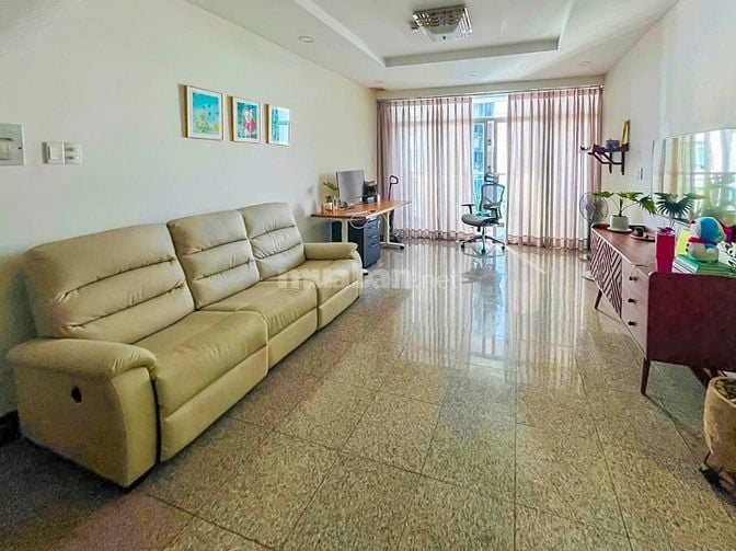 Bán Căn hộ tại Hoàng Anh Riverview Thảo Điền gồm 3 phòng ngủ 138m2