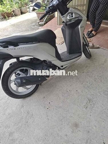 cần bán xe Vision màu bạc