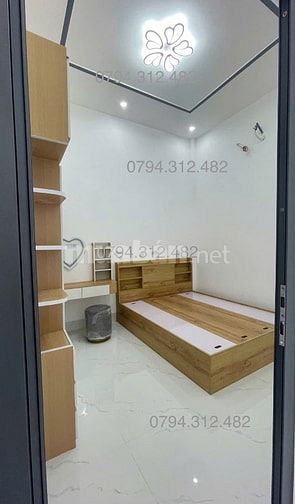 Nhà đẹp mới hoàn thiện hẻm ôtô xã bình chánh , huyện bình chánh . 