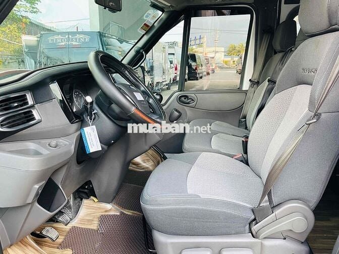 Ford Transit 2023 - 58000 km- 1 chủ từ đầu