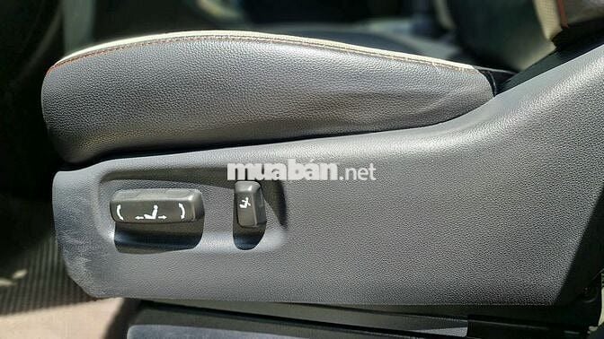 Kia Carens 2014 S 2.0 AT - 130000 km